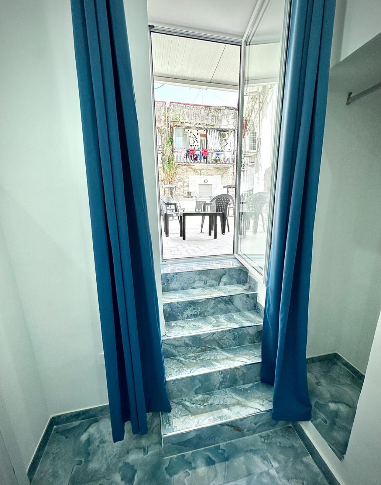 Marvit Central Luxury ナポリ エクステリア 写真